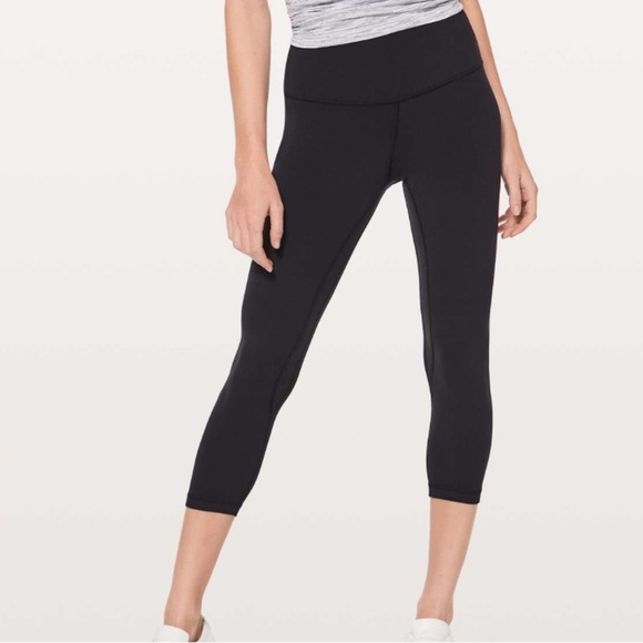 lululemon athletica Pants - Lululemon Align Crop Leggings 21” Size 2 - Black